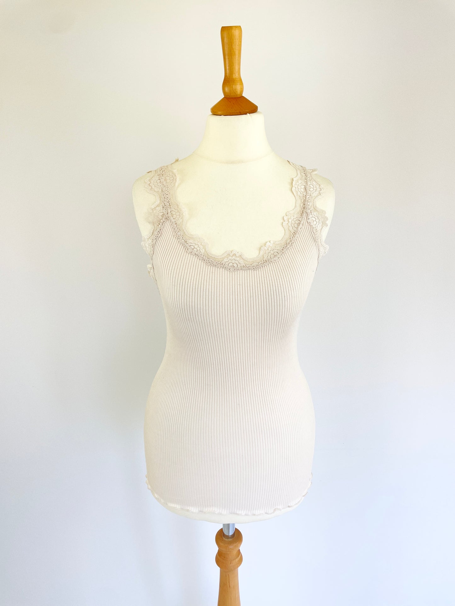 Babette Silk Blend Tank - Soft Powder