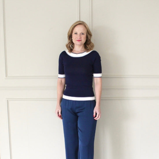Scoop Back Top Navy