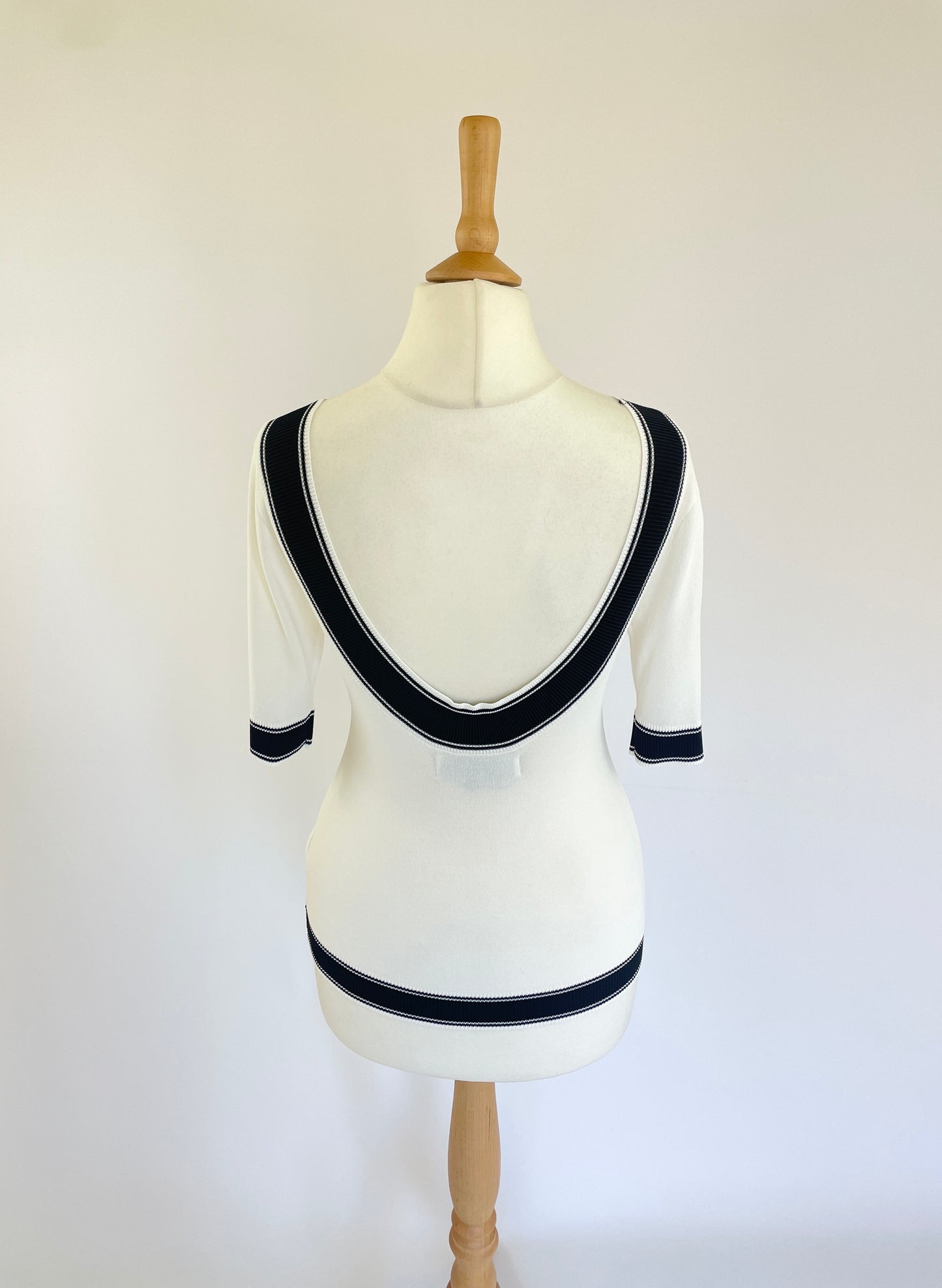 Scoop Back Top White