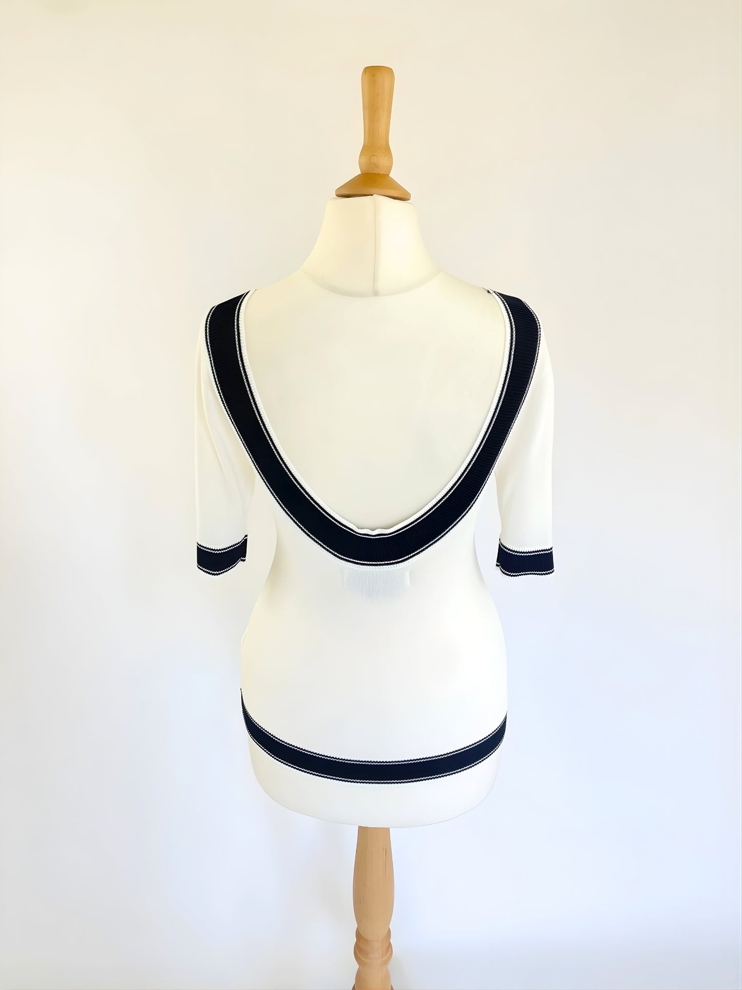 Scoop Back Top White