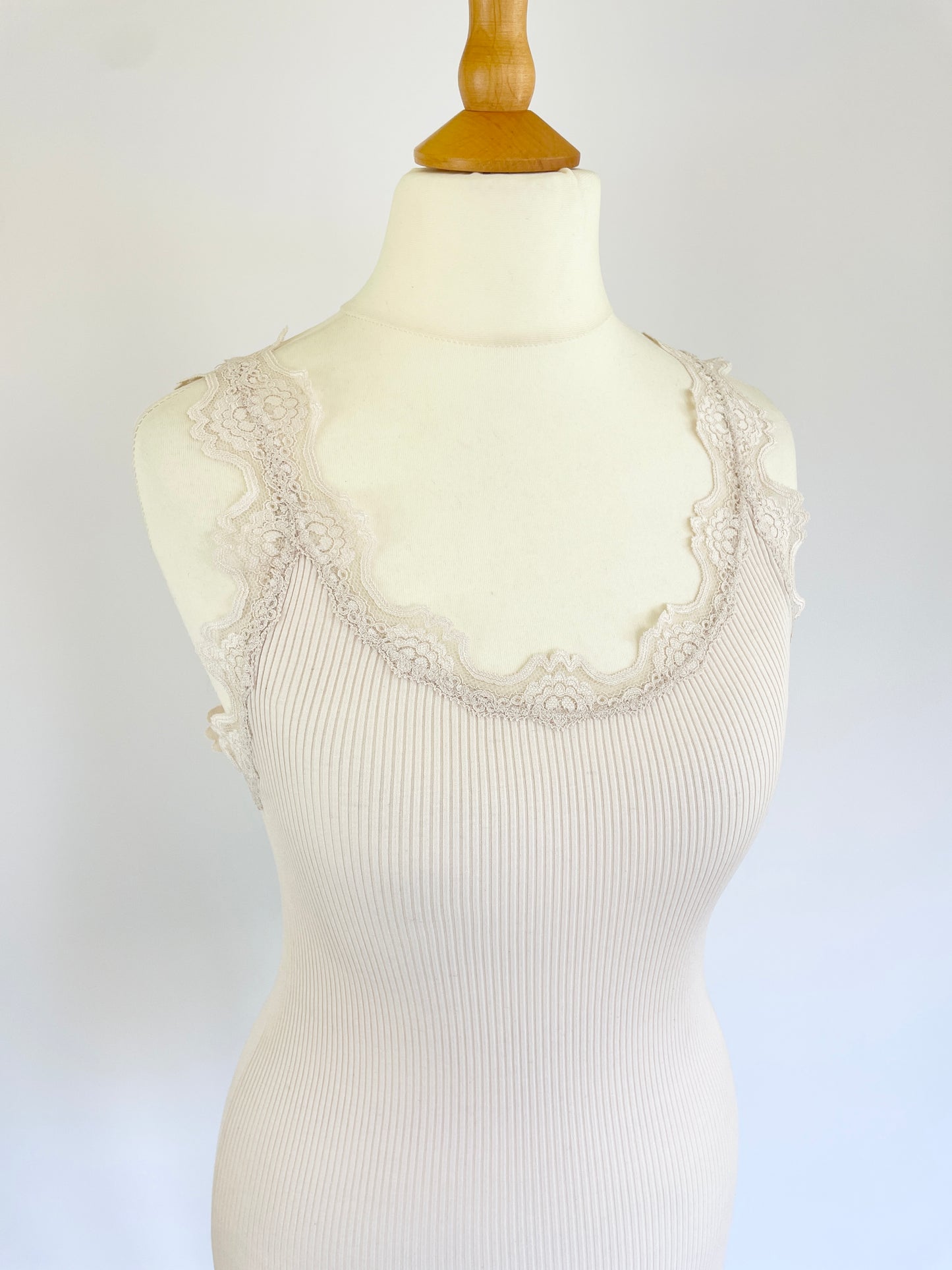 Babette Silk Blend Tank - Soft Powder
